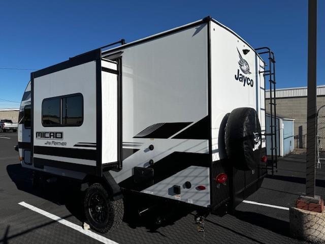 Vehicle Photograph