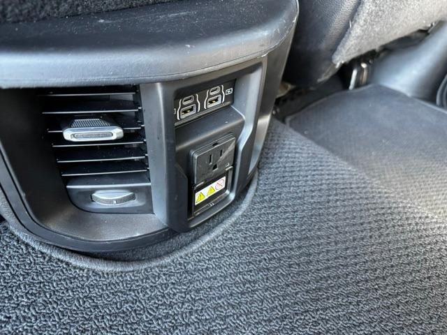 Vehicle Photograph