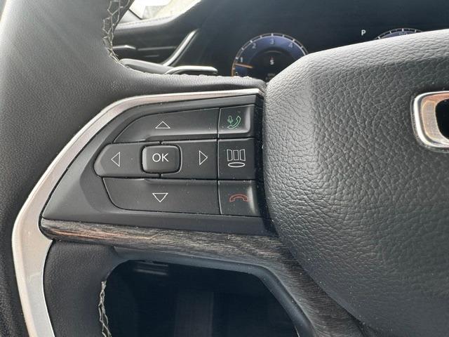 Vehicle Photograph