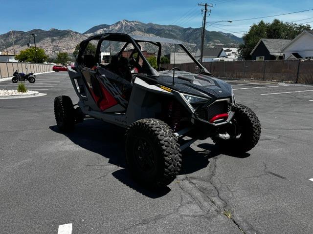 Vehicle Photograph