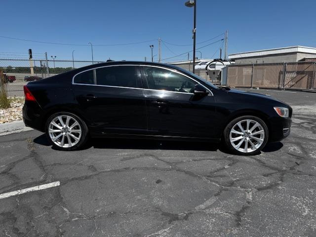 Vehicle Photograph