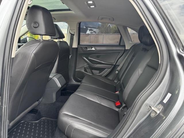 Vehicle Photograph