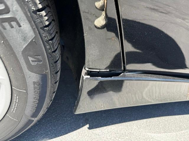 Vehicle Photograph