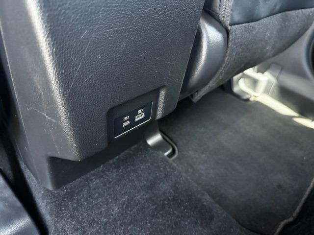 Vehicle Photograph