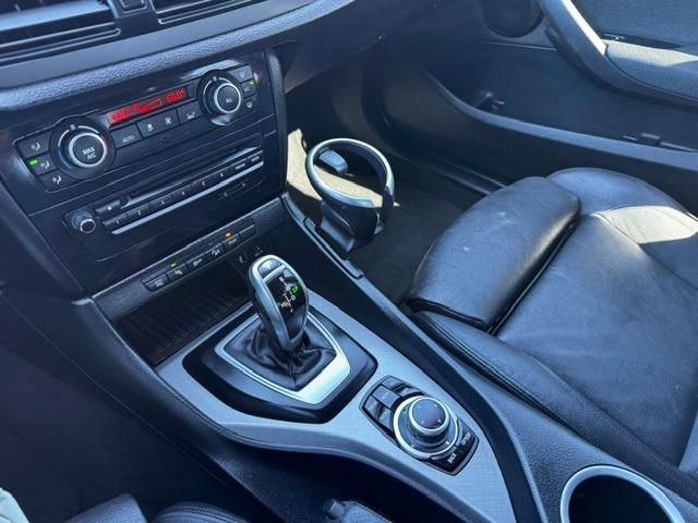 Vehicle Photograph