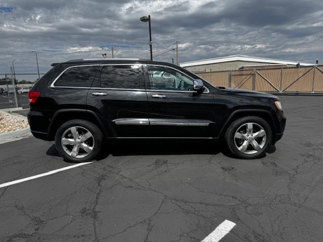 Vehicle Photograph