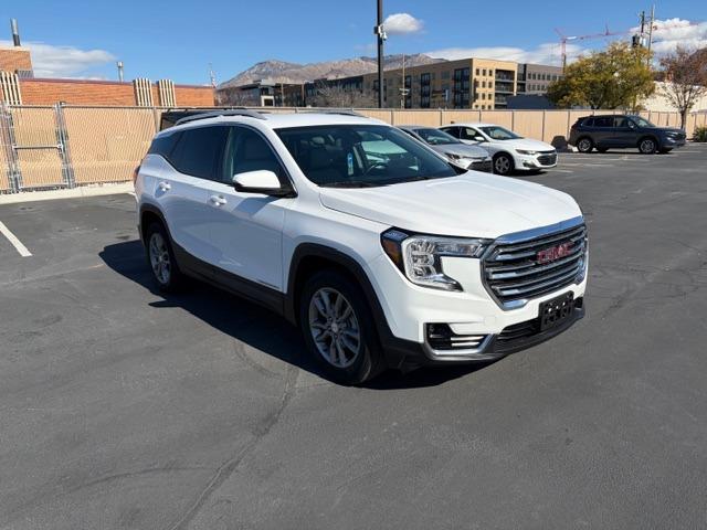 Vehicle Photograph