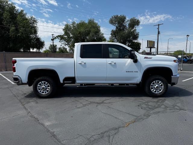 Vehicle Photograph