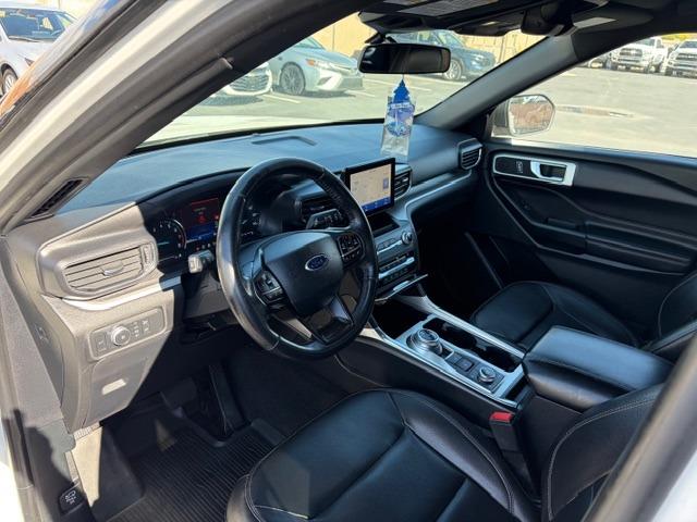 Vehicle Photograph