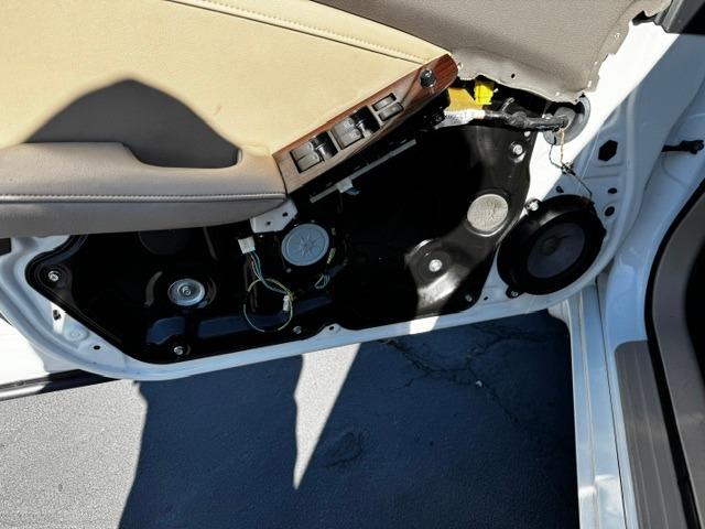 Vehicle Photograph