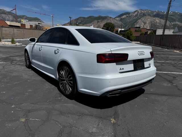 Vehicle Photograph