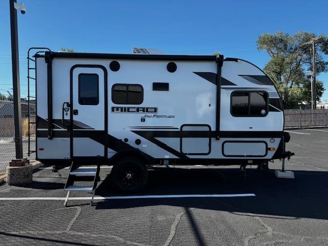Vehicle Photograph