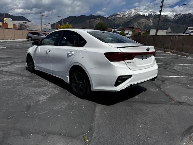 Vehicle Photograph