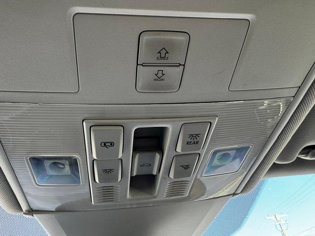 Vehicle Photograph