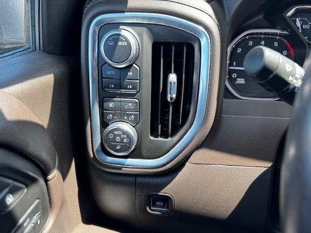 Vehicle Photograph