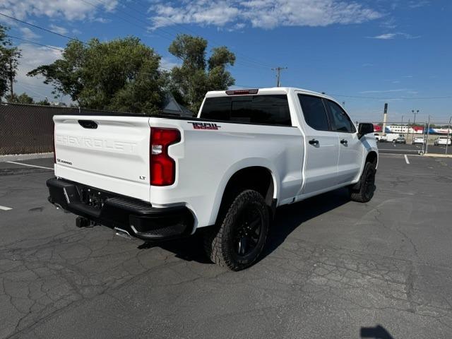 Vehicle Photograph