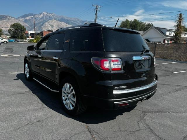 Vehicle Photograph