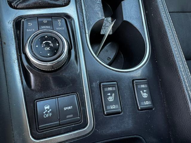 Vehicle Photograph
