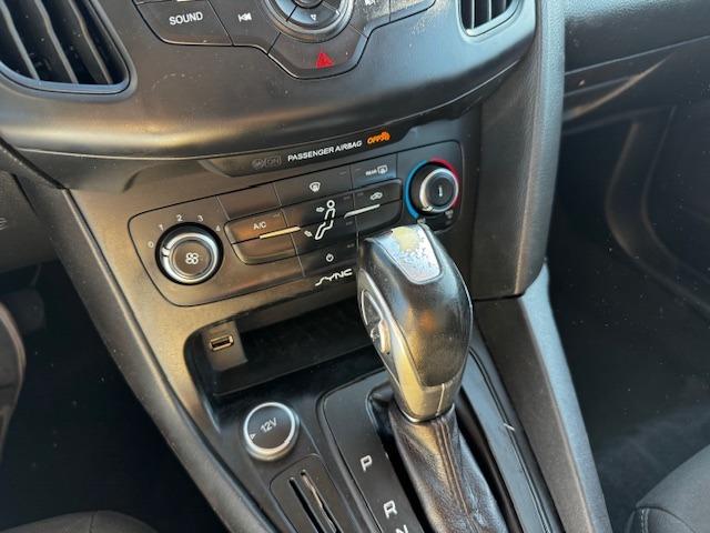 Vehicle Photograph