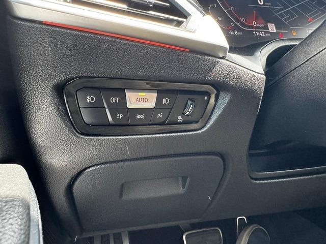 Vehicle Photograph