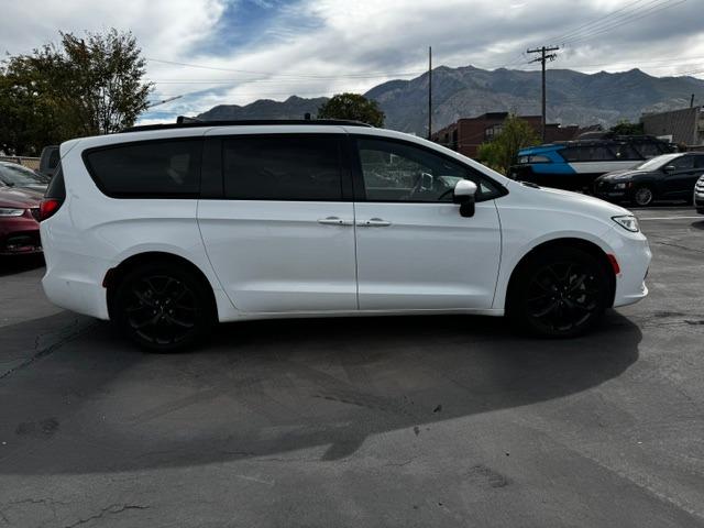 Vehicle Photograph