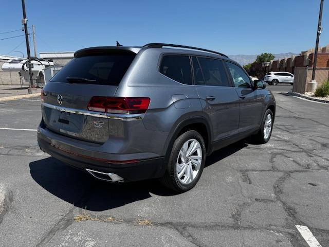 Vehicle Photograph