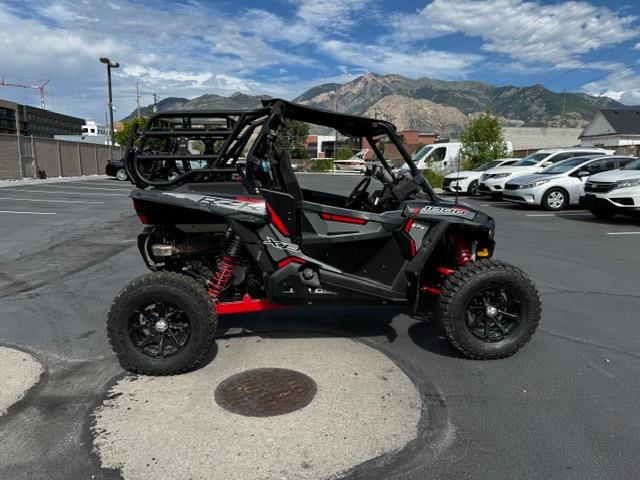 Vehicle Photograph