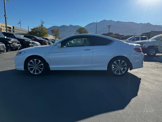Vehicle Photograph
