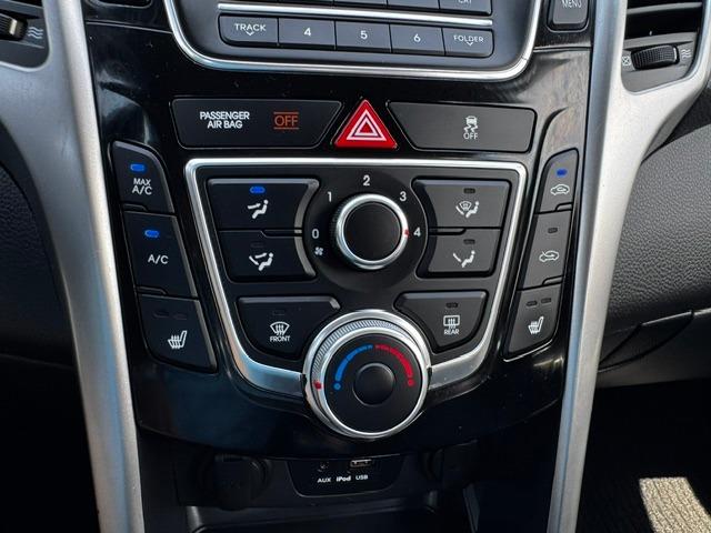 Vehicle Photograph