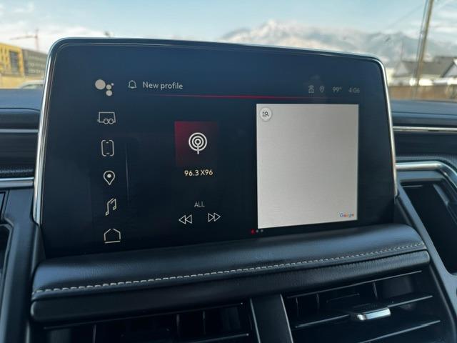 Vehicle Photograph