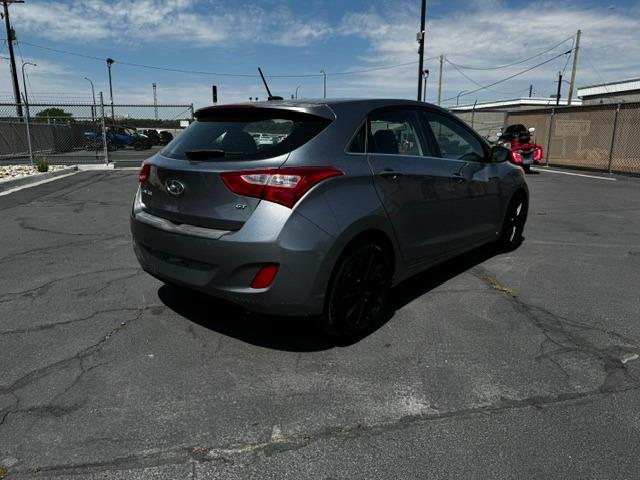 Vehicle Photograph