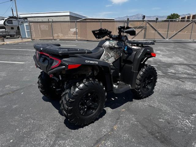 Vehicle Photograph