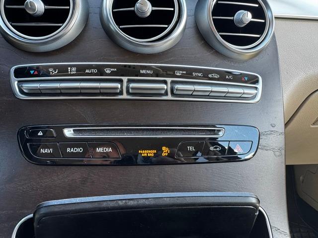 Vehicle Photograph