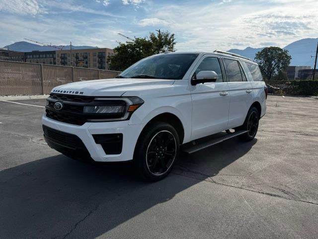 Vehicle Photograph