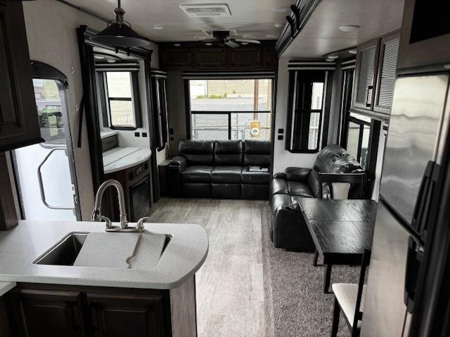 Vehicle Photograph