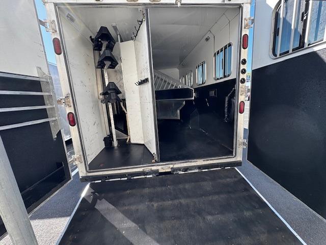 Vehicle Photograph