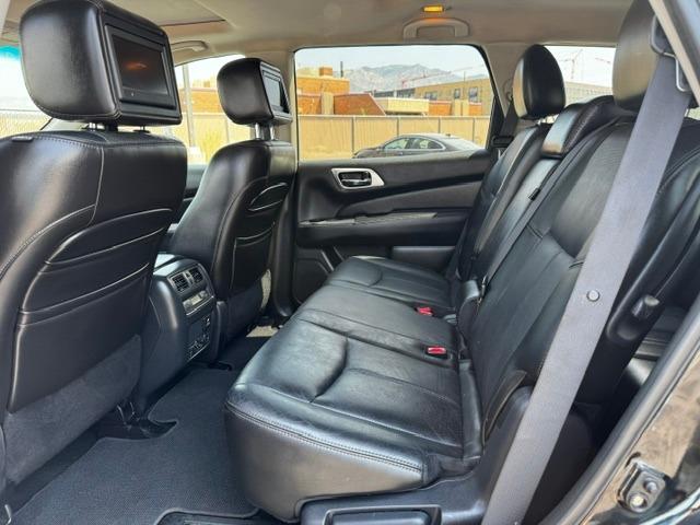 Vehicle Photograph