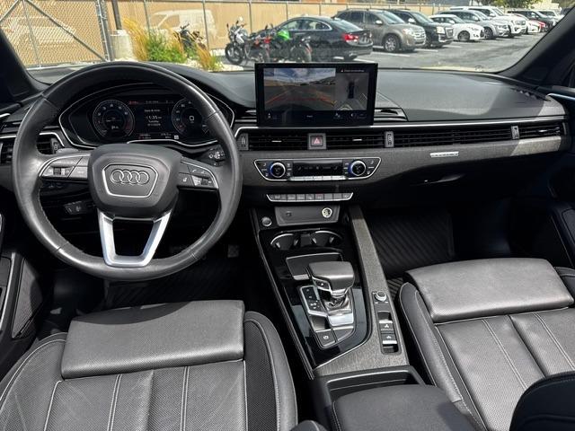 Vehicle Photograph