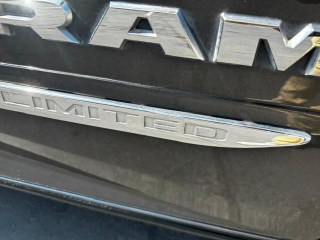 Vehicle Photograph