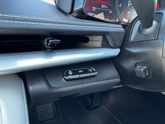 Vehicle Photograph