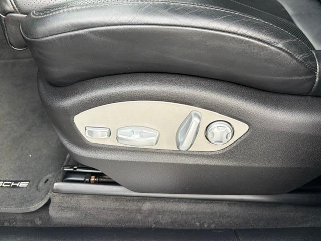 Vehicle Photograph