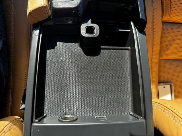 Vehicle Photograph