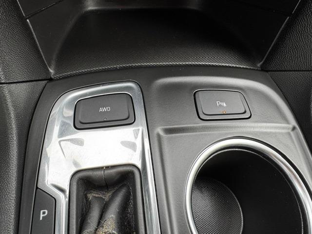 Vehicle Photograph