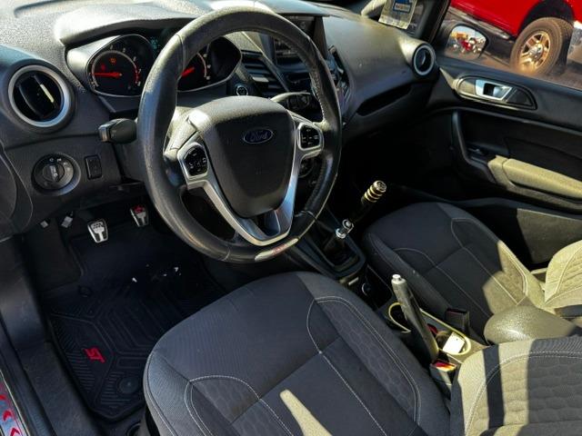 Vehicle Photograph