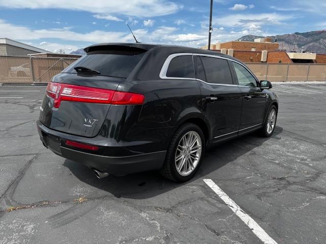Vehicle Photograph