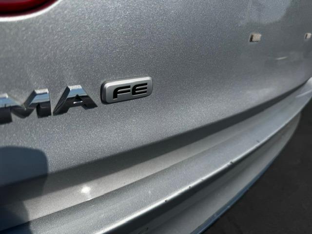 Vehicle Photograph