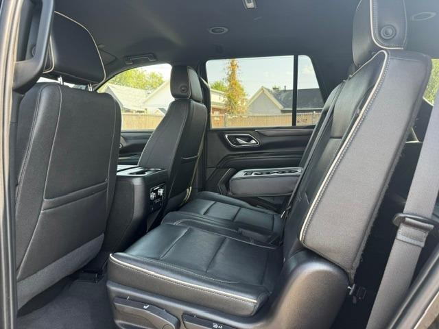 Vehicle Photograph