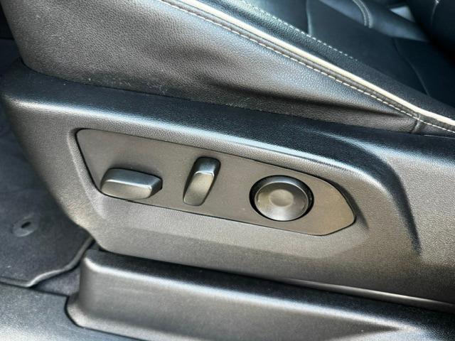 Vehicle Photograph