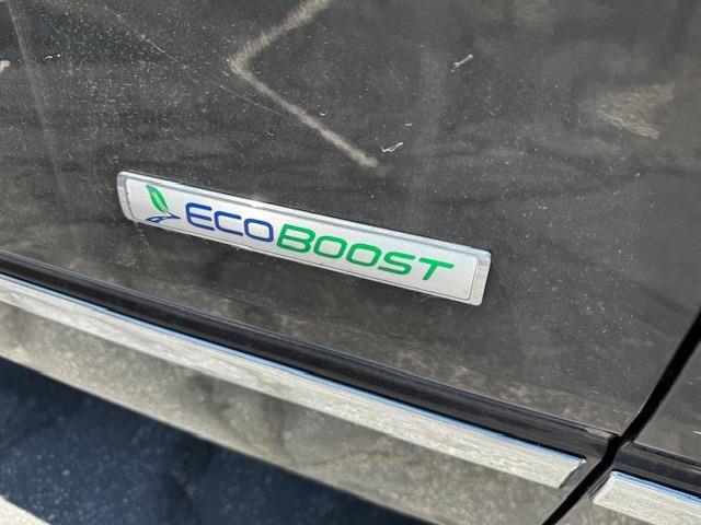Vehicle Photograph