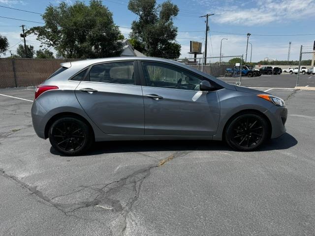 Vehicle Photograph